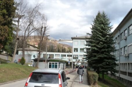 Stabilna situacija u bolnicama u Tešnju i Zenici, nagli skok zaraženih u Usori
