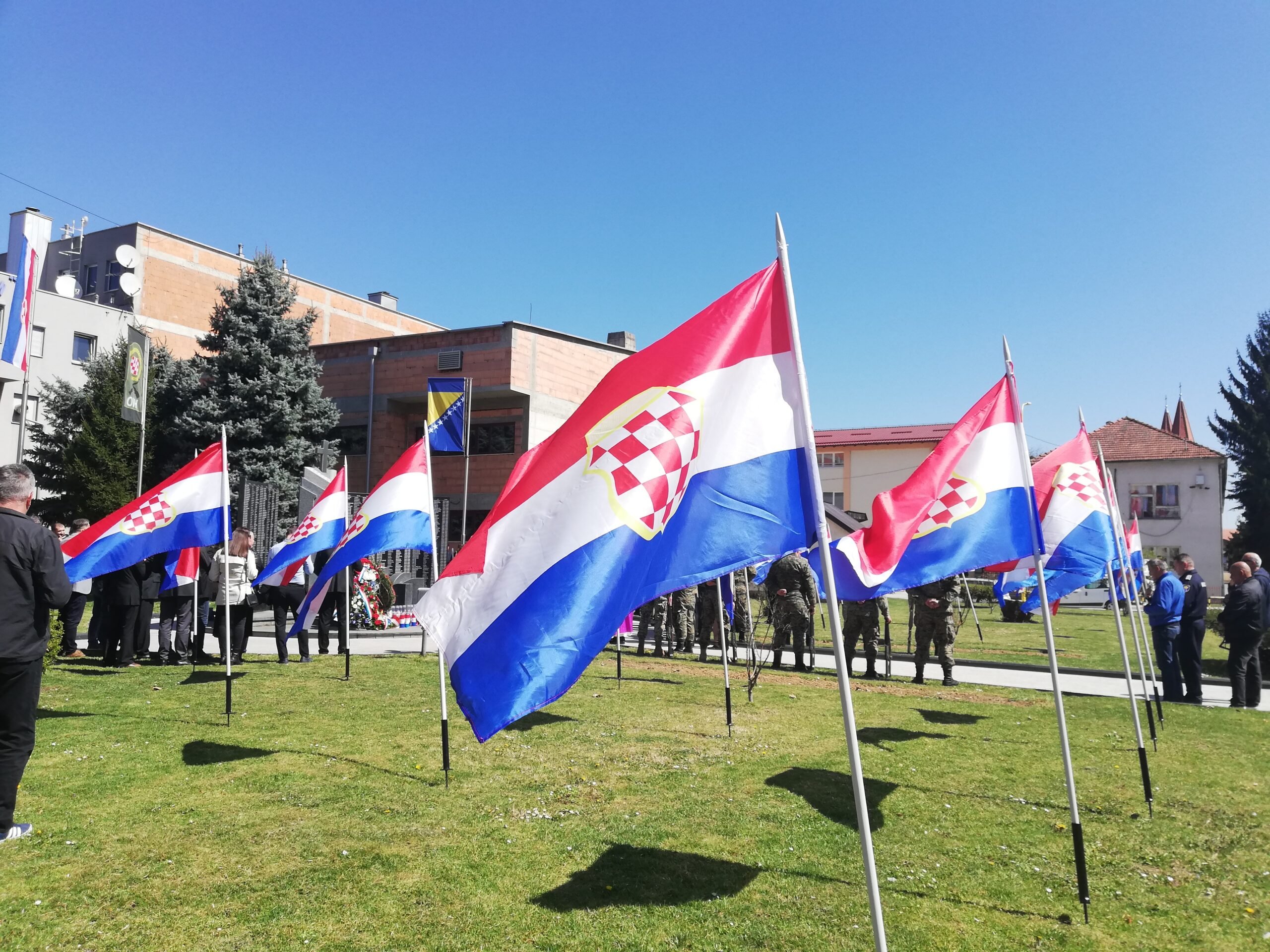 Žepče: Proslavljena 30. obljetnica Hrvatskog vijeća obrane (FOTO)