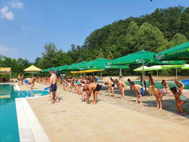  Foto: Danas počela Ljetna škola plivanja u Žepču