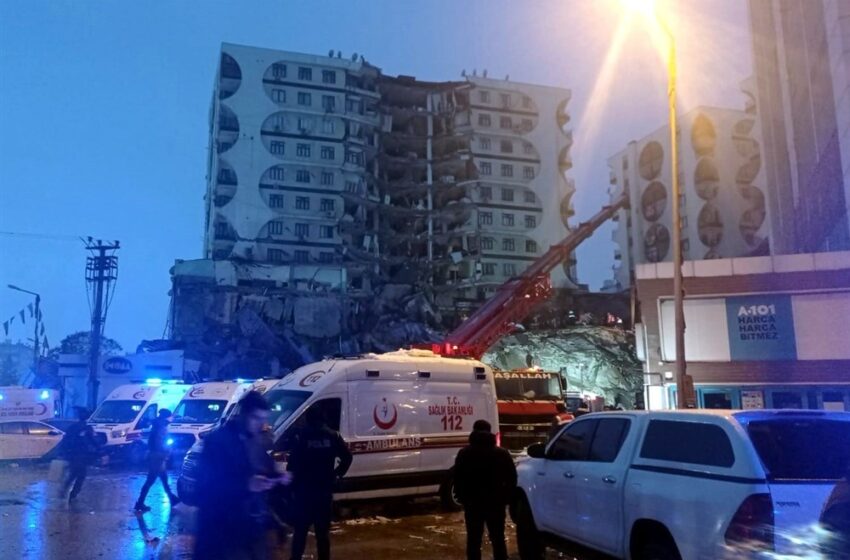  Novi potres od 7.7 u Turskoj. Gradovi razoreni, preko 1290 mrtvih, tisuće ozlijeđenih