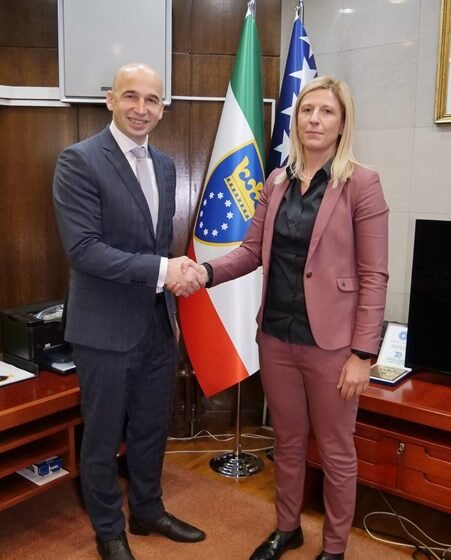  Premijer Nezir Pivić preuzeo dužnost: Prioriteti stabilnost, sigurnost i razvoj