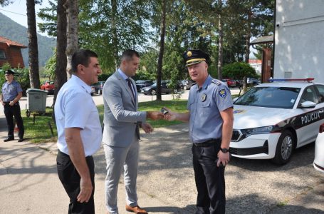 Ministar unutrašnjih poslova ZDK  i policijski komesar  posjetili Policijsku upravu Žepče
