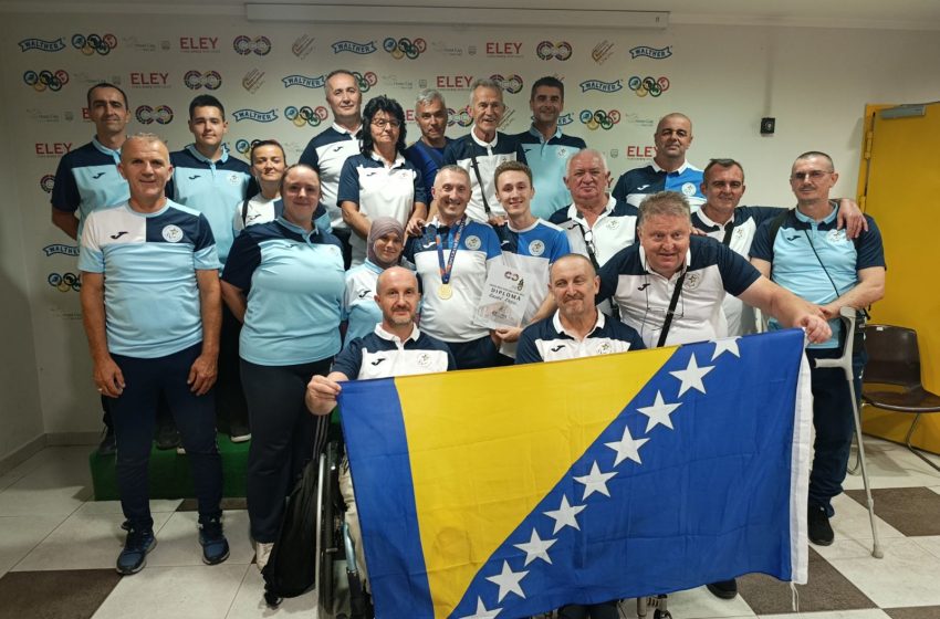  GRAND PRIX – Novi Sad 2025 WSPS: Zlato za BiH u disciplini R5, Edib Šahman iz žepačkog SKOSI-a postavio novi bh rekord u R1 disciplini