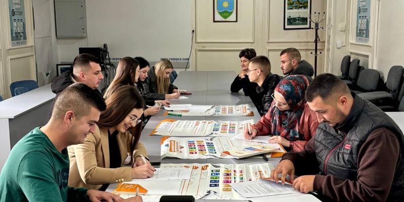 Potpisani ugovori za projekte Omladinske banka Žepče za 2025. godinu