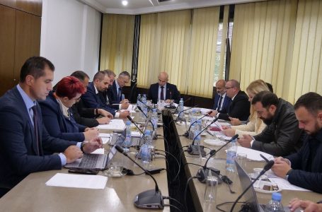 Vlada ZDK: Povećane plaće zaposlenima u zdravstvu za 10 posto